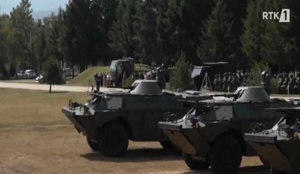 Serbia përdor marrëveshjen Kosovë–Shqipëri–Kroaci si shkas për militarizim