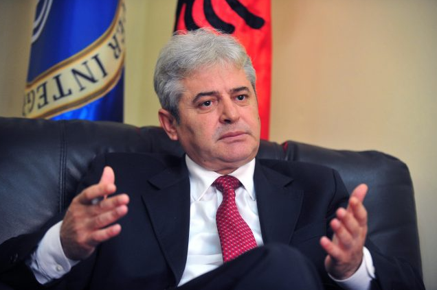 Ali Ahmeti u shkruan letër ndërkombëtarëve për zhvillimet në Maqedoninë e Veriut, përfshirë çështjen e gjuhës shqipe