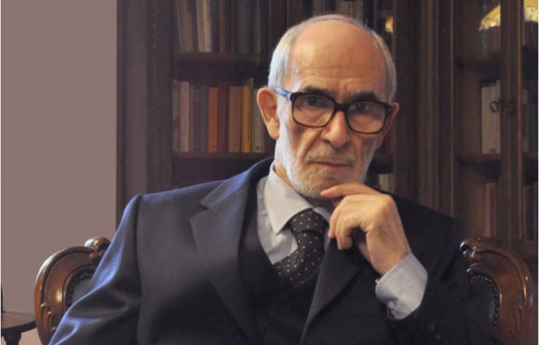 `Për fundin`: Letra e akademikut Rexhep Qosja drejtuar nipit, amaneti i tij