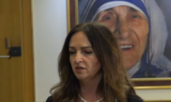 Nagavci heziton të “garantojë” nëse e mbështesin Vjosa Osmanin për Presidente: Të debatojmë në Kuvend