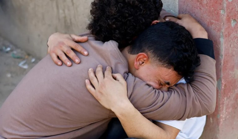 Përleshje dhe sulme ajrore në Gazën qendrore, dhjetë palestinezë të vrarë