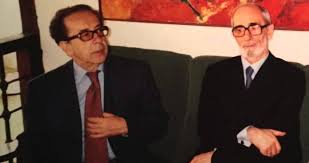 “Po të ngrinim një dolli së bashku…”/ U nda nga jeta dje, çfarë shkruante Rexhep Qosja për 90-vjetorin e Kadaresë: Pengu im njerëzor