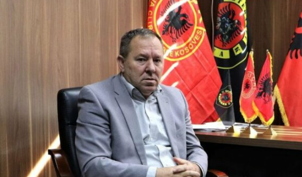Gucati niset drejt Hagës me 200 mijë nënshkrime që do të dorëzohen në Gjykatën Speciale