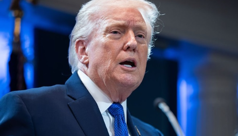 “Ora po ecën”, Trump paralajmëron Iranin: Duhet të veprojnë shpejt, përndryshe nuk do të mbetet asgjë prej tyre