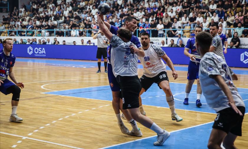 Superndeshje në Ferizaj, Kastrioti i afrohet titullit