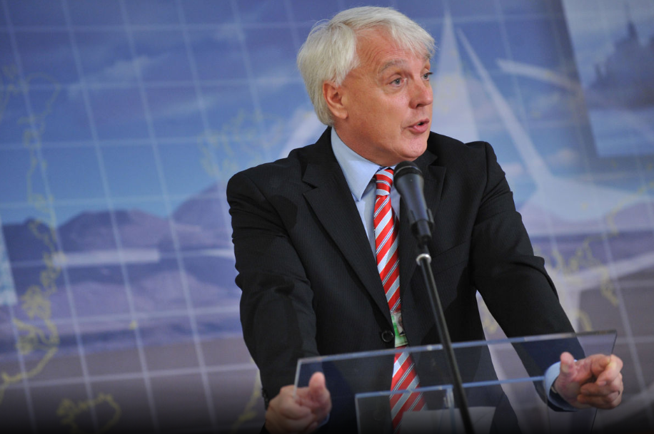 Synimet e Kosovës për NATO, Shea: Mbajtja e tri palë zgjedhjeve brenda pak muajsh s’është shenjë e mirë Synimet e Kosovës për NATO, Shea: Mbajtja e tri palë zgjedhjeve brenda pak muajsh s’është shenjë e mirë