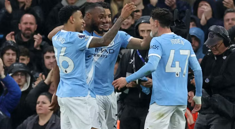 Man City mund Crystal Palace, mban gjallë ëndrrën për titull