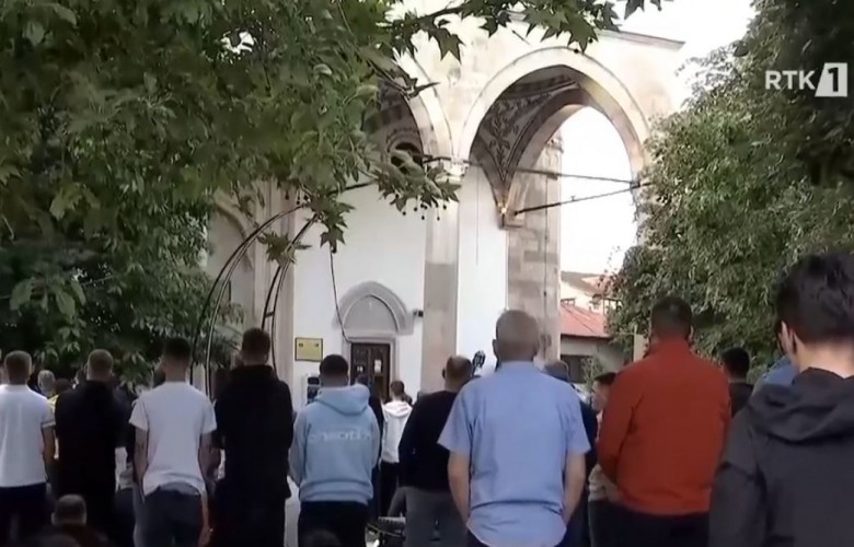 Kremtohet Kurban Bajrami, mesazhe për unitet dhe solidaritet