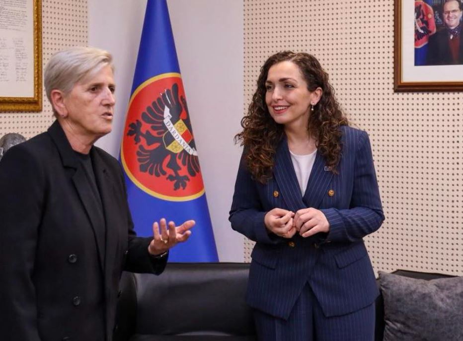 Reagon Fahrije Hoti, Osmanin e quan presidente: Politika për mua është si puna që kam bërë gjithë jetën