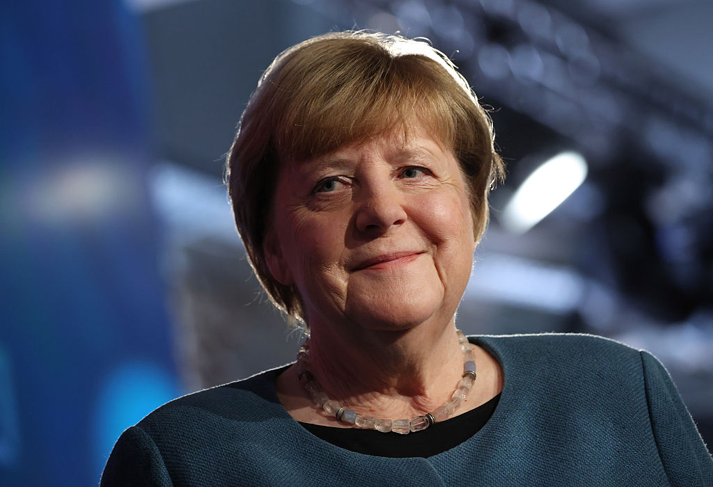 Merkel kërkon bisedime të drejtpërdrejta me Rusin Merkel kërkon bisedime të drejtpërdrejta me Rusin