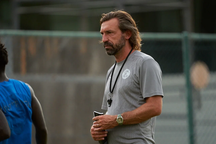 Pirlo në të gjithë fushën: Italisë i mungon guximi Pirlo në të gjithë fushën: Italisë i mungon guximi