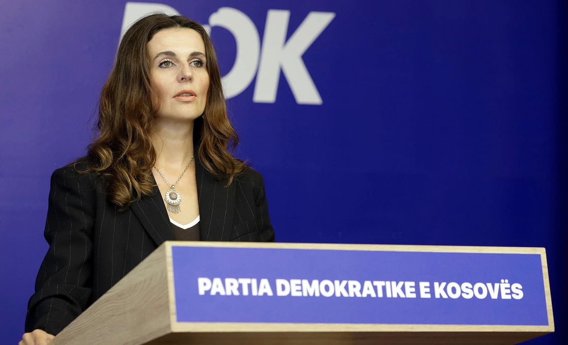 Çitaku mirëpret mbështetjen e Limajt dhe të NISMA-s: Ajo që na bashkonë është më e madhe se çdo dallim Çitaku mirëpret mbështetjen e Limajt dhe të NISMA-s: Ajo që na bashkonë është më e madhe se çdo dallim