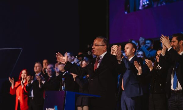 Bedri Hamza, Uran Ismaili, Vlora Çitaku, Përparim Gruda…top 10 kandidatët në listën e PDK’së