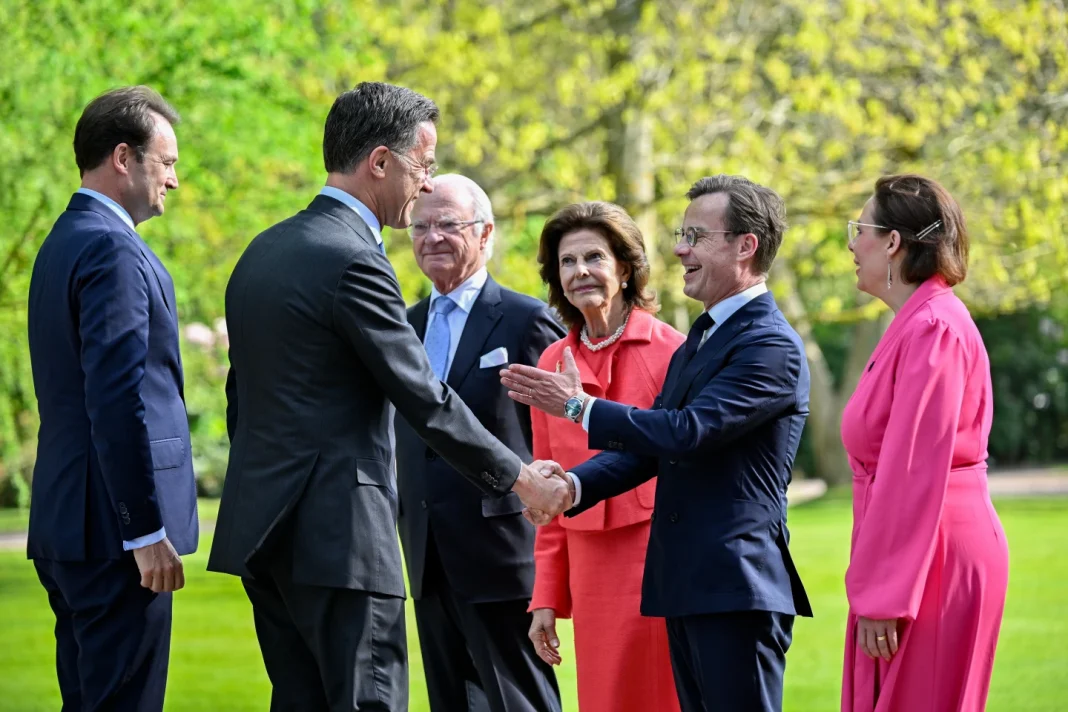 Aleatët e NATO-s “të hutuar” nga vendimi i Trump për të zhvendosur trupat amerikane