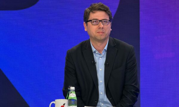 “Deri tash janë ekzekutuar 70 milionë”, Hekuran Murati: Synimi ishte që pakoja të ketë vlerën 200 milionë – por opozita na pamundësoi