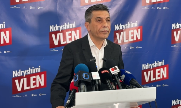 Mexhiti i VLEN reagon disa orë para protestës: Provimi i jurisprudencës edhe në gjuhën shqipe, së shpejti…
