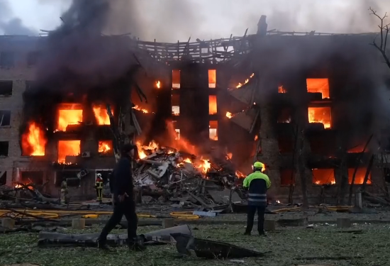Rusia godet sërish Ukrainën me raketën hipersonike “Oreshnik”, 4 viktima dhe qindra të plagosur