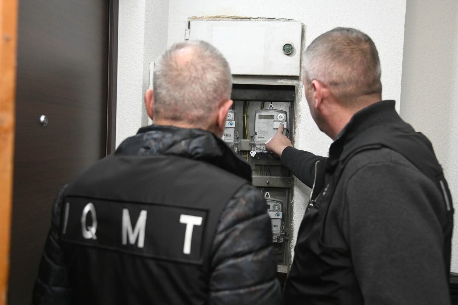 MINTI gjobit me 90 mijë euro KEDS-in për parregullsitë me njehsorët elektrikë MINTI gjobit me 90 mijë euro KEDS-in për parregullsitë me njehsorët elektrikë