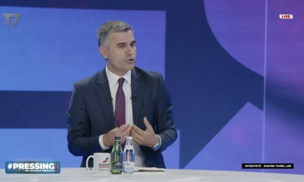 Xhafer Tahiri: Ka një plan nga “kuzhinat” e VV për sulme ndaj presidentes Osmani, dikur e quanin “mbretëresha e Kosovës” Xhafer Tahiri: Ka një plan nga “kuzhinat” e VV për sulme ndaj presidentes Osmani, dikur e quanin “mbretëresha e Kosovës”