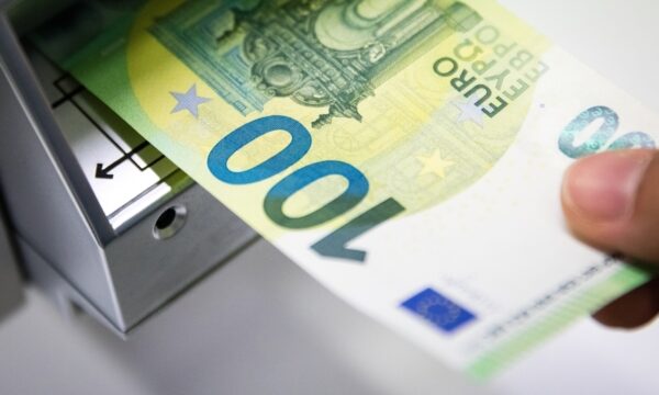 Murati njofton se të hënën ekzekutohen shtesat për sektorin privat: Për studentët do t’ju njoftojmë sapo listat të jenë gati