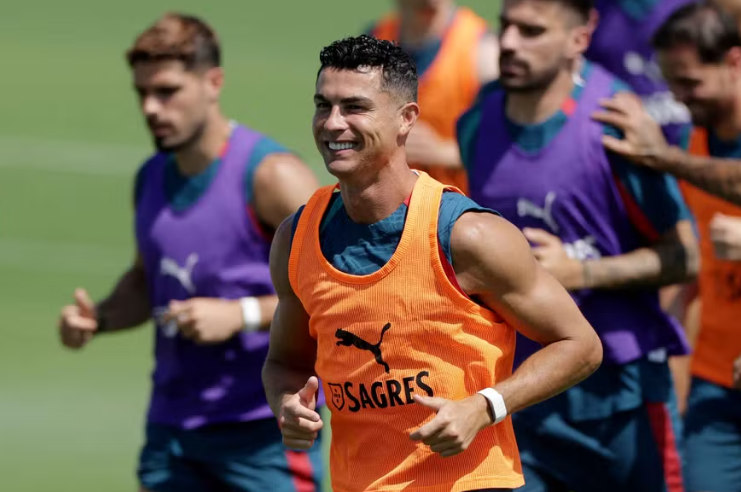 Martinez mbron Ronaldon: Shembull për ekipin dhe futbollin portugez