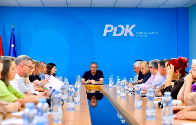 PDK diskuton rezultatin zgjedhor, paralajmëron zgjedhje të brendshme PDK diskuton rezultatin zgjedhor, paralajmëron zgjedhje të brendshme