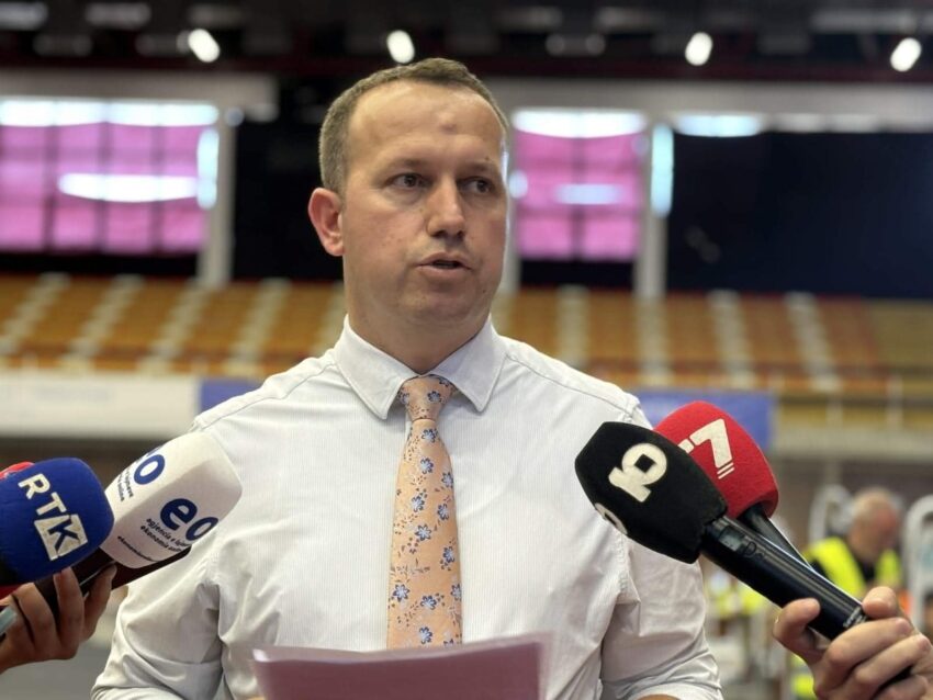 Përfundon verifikimi dhe numërimi në 22 QKN, rezufohen mbi 140 fletëvotime nga diaspora Përfundon verifikimi dhe numërimi në 22 QKN, rezufohen mbi 140 fletëvotime nga diaspora