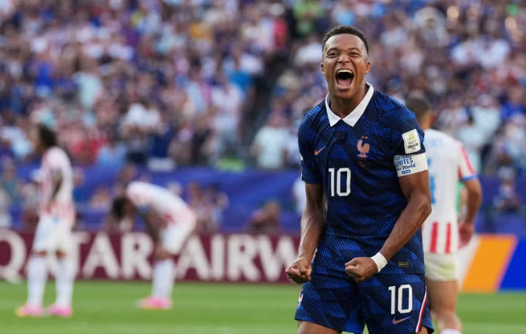 Mbappe shpërthen pas sulmeve raciste: S’do të lejoj që urrejtja të përhapet
