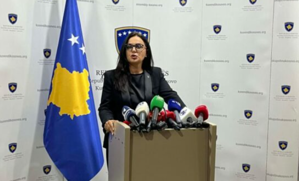 Lushaku: Ende s’kemi ftesë nga VV, deputetët e LDK’së t’i nënshtrohen vullnetit të anëtarësisë Lushaku: Ende s’kemi ftesë nga VV, deputetët e LDK’së t’i nënshtrohen vullnetit të anëtarësisë