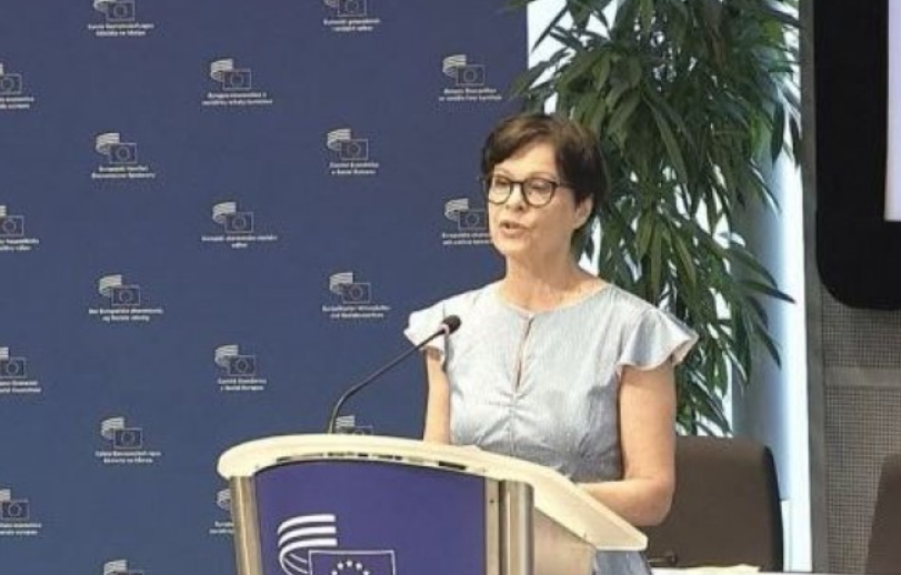 Kos: KE publikon në vjeshtë strategjinë e re për të përshpejtuar zgjerimin Kos: KE publikon në vjeshtë strategjinë e re për të përshpejtuar zgjerimin