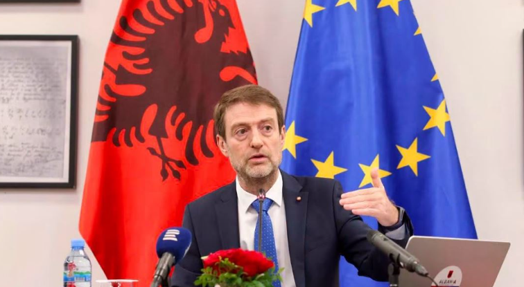 Hoxha dënon deklaratën e ministres serbe për spastrimin etnik në Kosovë: Minon pajtimin dhe vlerat evropiane