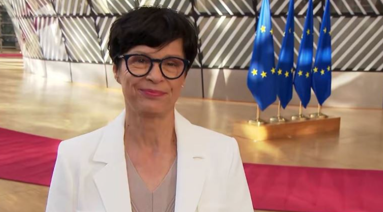 Deklarata e Paunoviq ndaj Kosovës, Kos: Nuk mund ta imagjinoj që vazhdon të jetë ende ministre