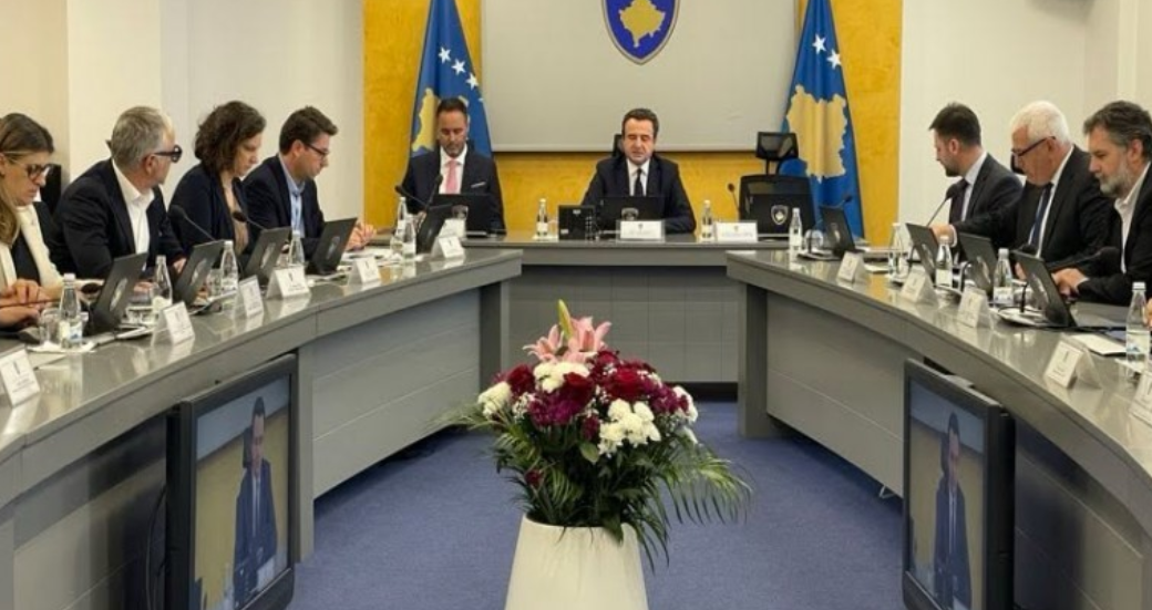 Kurti: Përgjegjësia për formimin e institucioneve u takon të gjithëve Kurti: Përgjegjësia për formimin e institucioneve u takon të gjithëve
