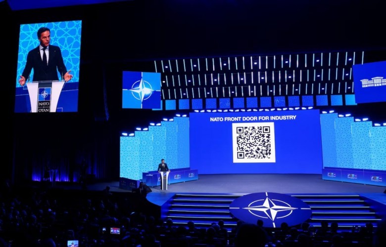 NATO dhe vendet e Gjirit diskutojnë tensionet në Ngushticën e Hormuzit NATO dhe vendet e Gjirit diskutojnë tensionet në Ngushticën e Hormuzit
