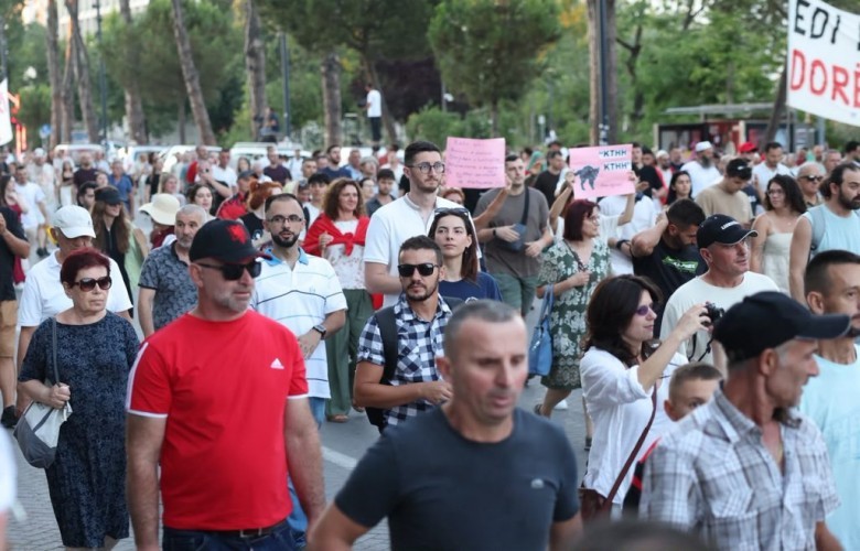 Dita e 40-të e protestës, mobilizim më 11 korrik Dita e 40-të e protestës, mobilizim më 11 korrik