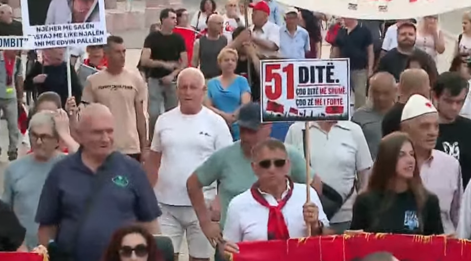 Ditën e 51-të, protestuesit kërkojnë ndryshime në ligjin për zonat e mbrojtura dhe reformë zgjedhore