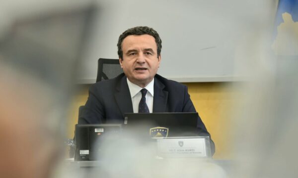 Kurti për gërmimet në Kalludër: Serbia nuk do ta ndalë Kosovën në kërkimin e së vërtetës dhe drejtësisë Kurti për gërmimet në Kalludër: Serbia nuk do ta ndalë Kosovën në kërkimin e së vërtetës dhe drejtësisë