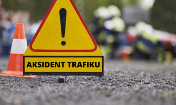 Policia jep detaje për aksidentin fatal në magjistralen Mitrovicë–Prishtinë: Një 52-vjeçare humbi jetën, pesë të lënduar