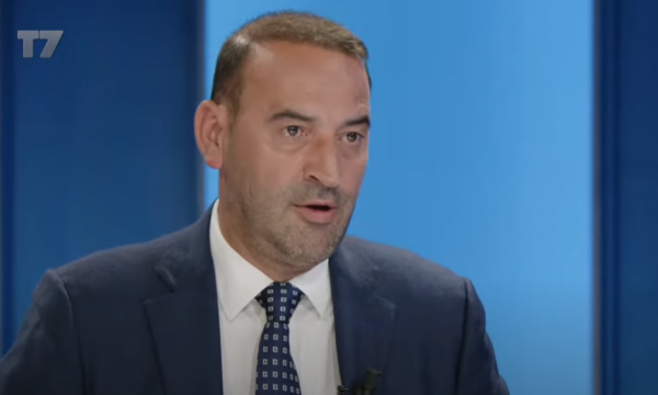 Daut Haradinaj kritika Kurtit se po “sorollatet” në brigjet greke: Kosova do duhej të ishte në Samitin e NATO’s në Ankara