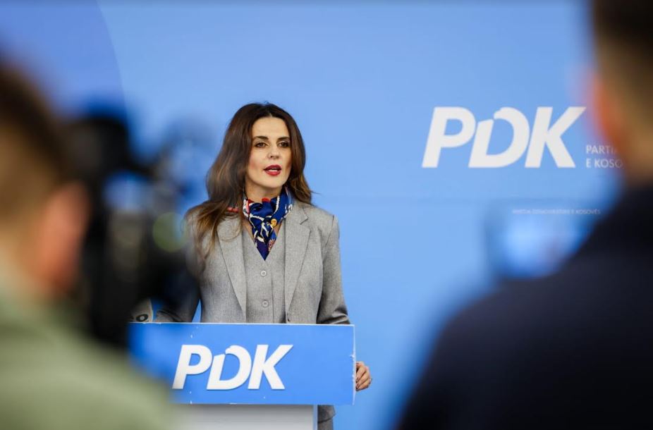 Çitaku kritikon Kurtin dhe institucionet: As marrëveshje politike, as mbështetje për Hagën