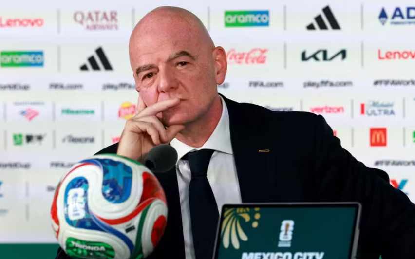 Infantino nën presion, vihet në pikëpyetje posti