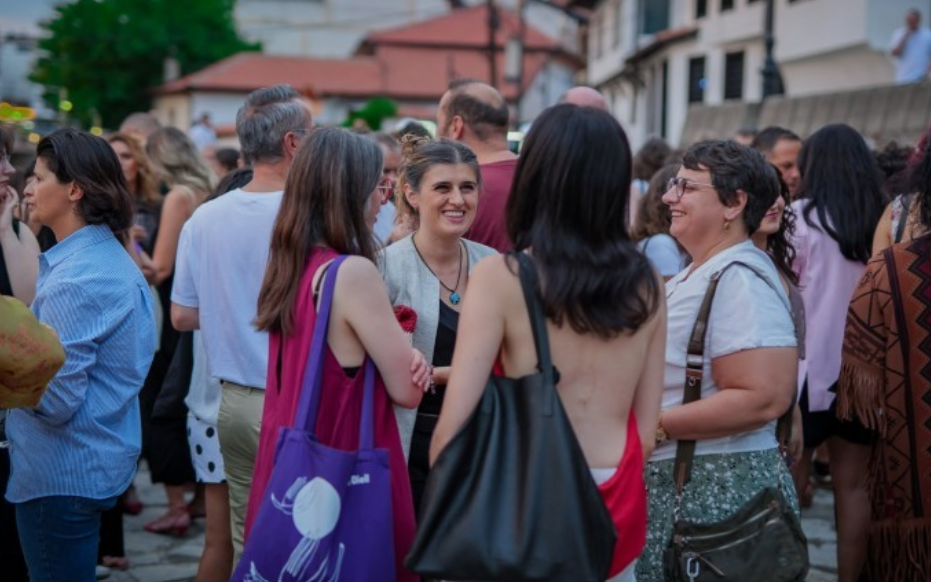Bogujevci: DokuFest e ka kthyer Prizrenin në kryeqendrën e filmit dokumentar Bogujevci: DokuFest e ka kthyer Prizrenin në kryeqendrën e filmit dokumentar