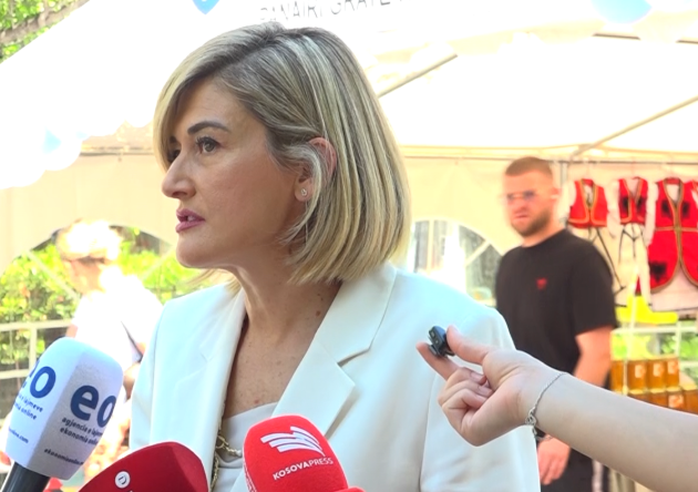 Kusari Lila: Kurti brenda pak orëve ose ditëve do të ftoj në takim Abdixhikun Kusari Lila: Kurti brenda pak orëve ose ditëve do të ftoj në takim Abdixhikun