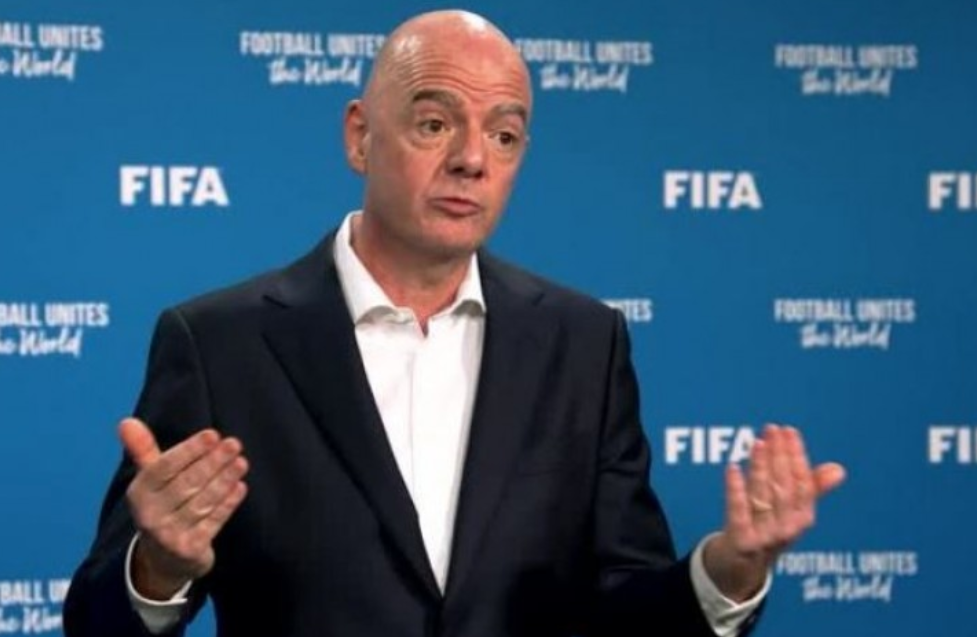 Infantino mbledh urgjentisht FIFA-n mes rritjes së presionit