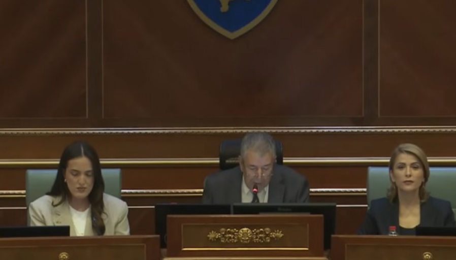 Ngërçi politik vazhdon,analistët kërkojnë zgjidhje për krijimin e institucioneve