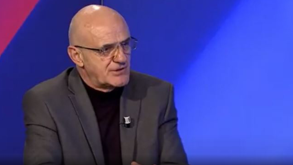 Kastrati i reagon Vjosa Osmanit: Hapja e Urës së Ibrit nuk është akt historik, është akt normal Kastrati i reagon Vjosa Osmanit: Hapja e Urës së Ibrit nuk është akt historik, është akt normal