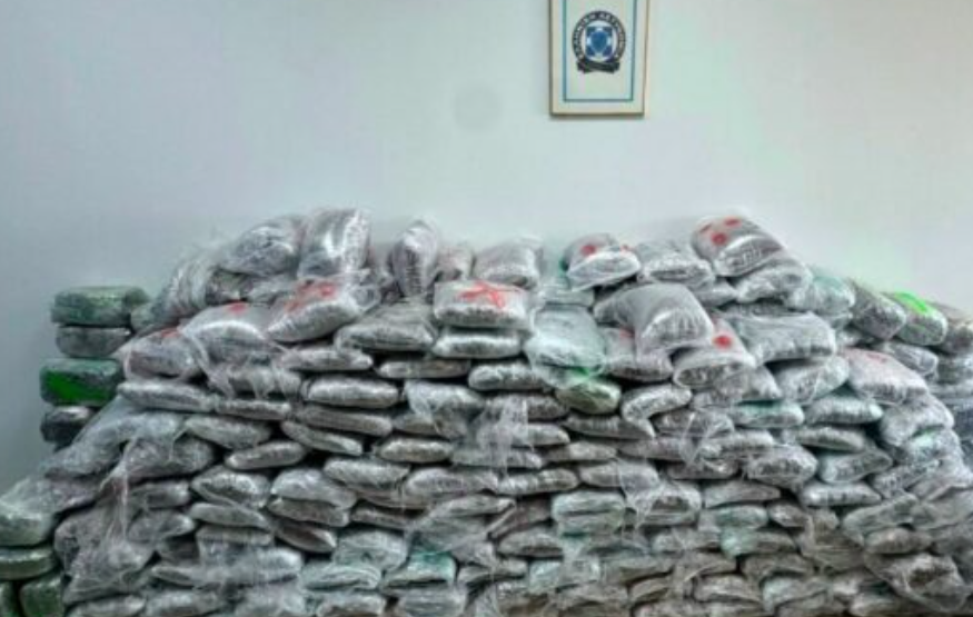PSRK dhe Policia kontribuojnë në arrestimin e një kosovari në Greqi, iu gjeten 324 kg marihuanë, detaje