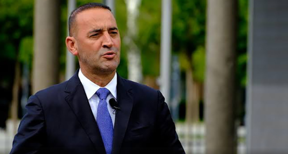Daut Haradinaj ngre alarmin: Kosova i shet qymyr Maqedonisë së Veriut, ndërsa prej saj blen rrymë Daut Haradinaj ngre alarmin: Kosova i shet qymyr Maqedonisë së Veriut, ndërsa prej saj blen rrymë