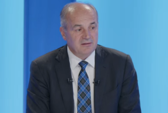 Hoxhaj nga Shkupi: Marrëveshja e Ohrit në Maqedoni dhe Plani i Ahtisaarit në Kosovë janë kontrata me Perëndimin Hoxhaj nga Shkupi: Marrëveshja e Ohrit në Maqedoni dhe Plani i Ahtisaarit në Kosovë janë kontrata me Perëndimin