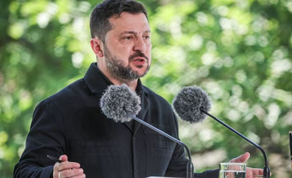 Zelensky arrin në Serbi, pritet të takohet me Vuçiqin